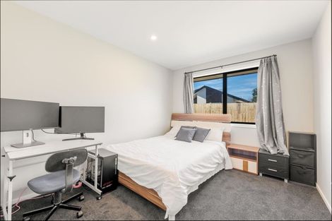 Photo of property in 80 Sarabande Avenue, Redwood, Christchurch, 8051