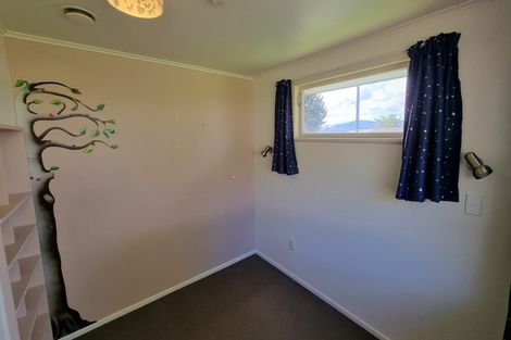 Photo of property in 37 Park Road, Western Heights, Rotorua, 3015