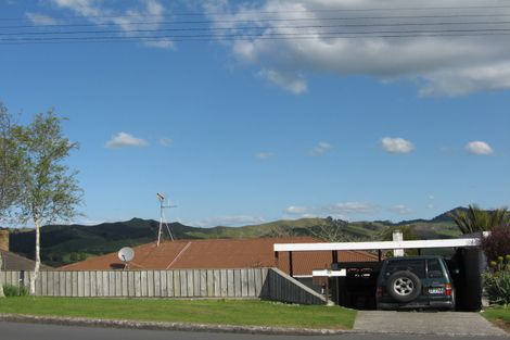Photo of property in 68 Kimihia Road, Huntly, 3700