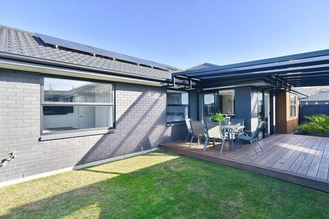 Photo of property in 4 Croydon Street, Woodend, 7610