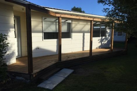 Photo of property in 5 Hookway Grove, Paraparaumu, 5032