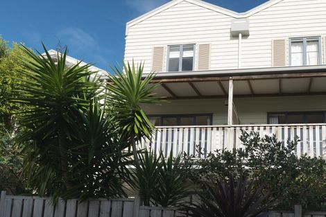 Photo of property in 24/8 Carolina Place, Albany, Auckland, 0632