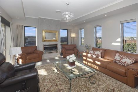 Photo of property in 48 Rotherham Drive, West Melton, 7618