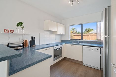 Photo of property in 8 Arkwright Place, Halswell, Christchurch, 8025