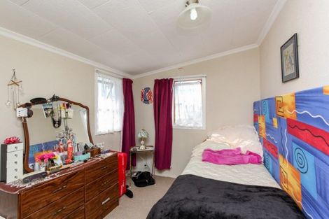 Photo of property in 141 Lemon Street, Strandon, New Plymouth, 4312