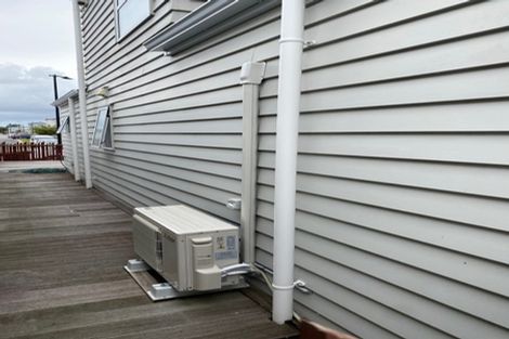 Photo of property in 15 Tribute Loop, Takanini, 2112