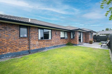 Photo of property in 12 Delta Mews Place, Clive, 4102