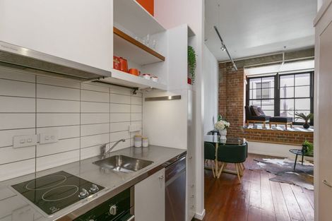 Photo of property in Hannahs Warehouse, 3/13 Leeds Street, Te Aro, Wellington, 6011