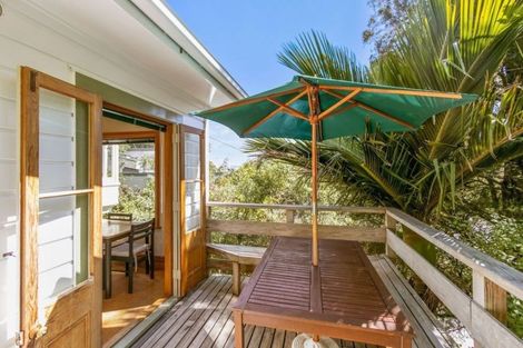 Photo of property in 18 Korimako Road, Days Bay, Lower Hutt, 5013