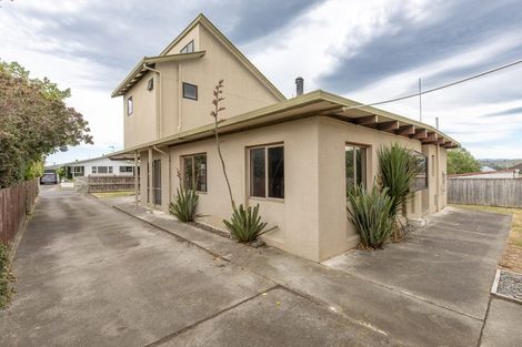 Photo of property in 1a Cobham Crescent, Waipukurau, 4200