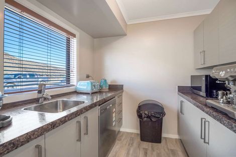 Photo of property in 10 Hardacre Place, Omarama, 9412