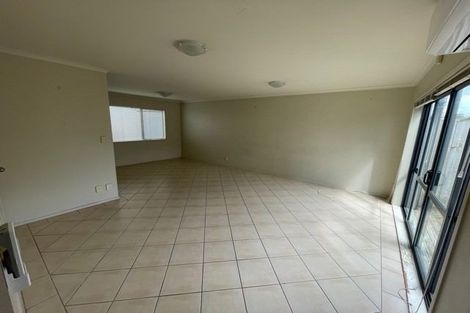 Photo of property in 59 Tiri Tiri Road, Birkdale, Auckland, 0626