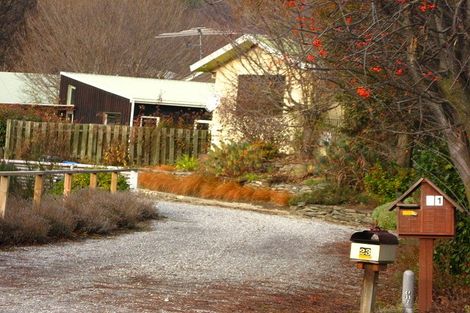 Photo of property in 23 Cardigan Street, Arrowtown, 9302