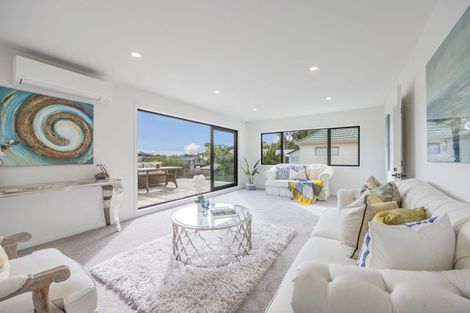 Photo of property in 7a Manuwai Road, Torbay, Auckland, 0630