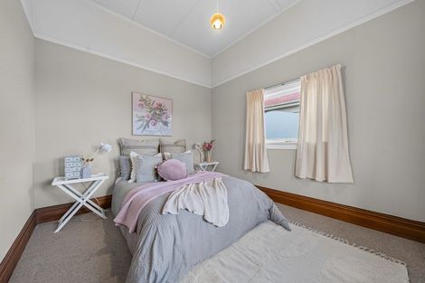 Photo of property in 106 Villa Street, Masterton, 5810