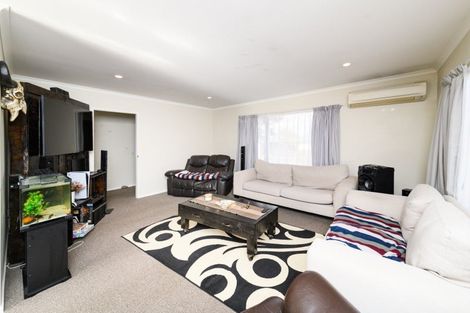 Photo of property in 62 Fraser Drive, Feilding, 4702