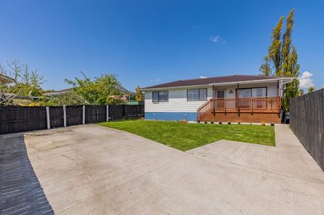 Photo of property in 10a Hamblyn Place, Ranui, Auckland, 0612