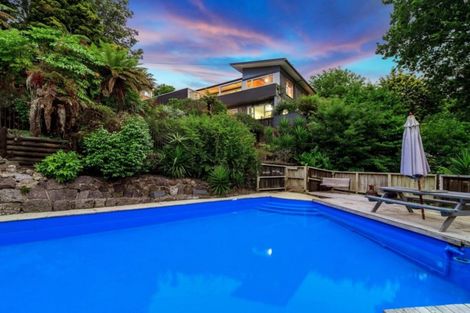 Photo of property in 56 Grand Vue Road, Kawaha Point, Rotorua, 3010