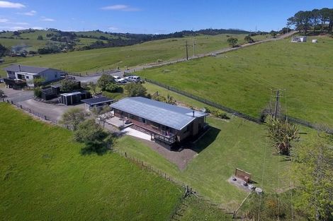 Photo of property in 20 Hafton Road, Kaukapakapa, Warkworth, 0984