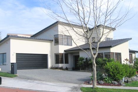Photo of property in 9 Brooke Ridge Rise, East Tamaki Heights, Auckland, 2016