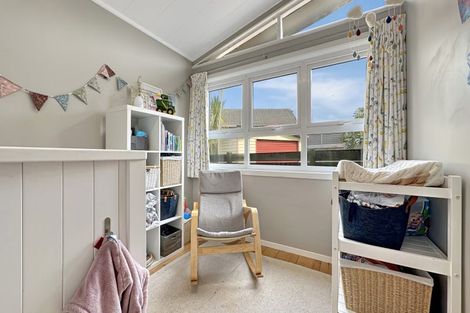 Photo of property in 1/40a Woodglen Road, Glen Eden, Auckland, 0602