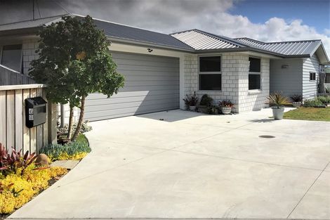 Photo of property in 49 Taioma Close, Papamoa, 3118
