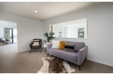 Photo of property in 25 Major Aitken Drive, Huntsbury, Christchurch, 8022