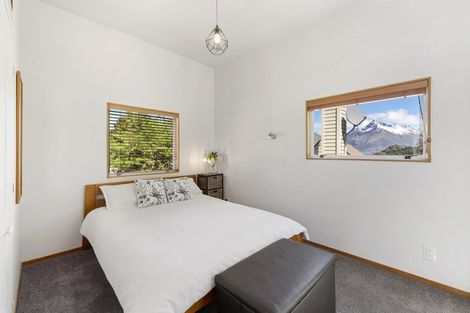 Photo of property in 18 Williams Street, Sunshine Bay, Queenstown, 9300