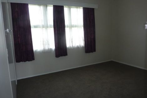 Photo of property in 7 Sutton Crescent, Papatoetoe, Auckland, 2025