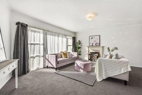 Photo of property in 14 Udall Place, Bucklands Beach, Auckland, 2014