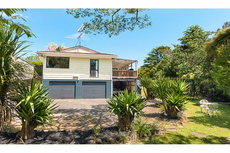 Photo of property in 22 Lina Place, Waiuku, 2123