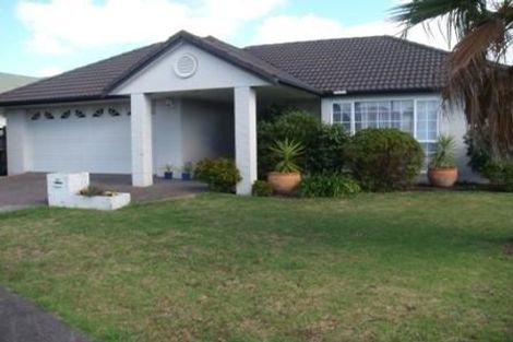 Photo of property in 39 Palmcrest Grove, Highland Park, Auckland, 2010