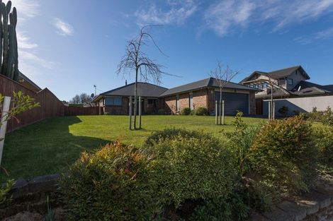 Photo of property in 1 Guinane Street, Dannevirke, 4930