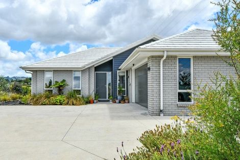 Photo of property in 11 Peet Row, Pokeno, 2471