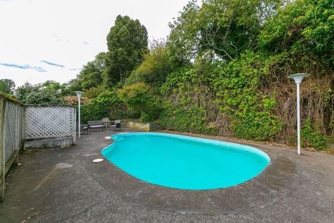 Photo of property in 45 Cumberland Street, Merrilands, New Plymouth, 4312