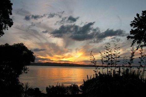 Photo of property in 136 Reotahi Road, Whangarei Heads, Whangarei, 0174