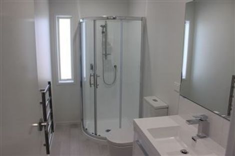 Photo of property in 44b Edward Avenue, Orewa, 0931