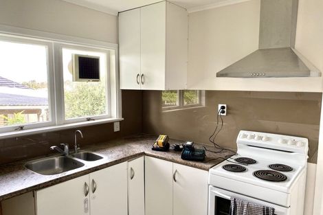 Photo of property in 12 Locket Road, Glenfield, Auckland, 0629