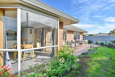 Photo of property in 5 Rossiter Avenue, Redwood, Christchurch, 8051