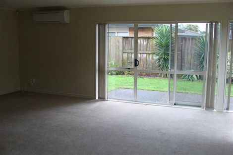 Photo of property in 303 Gravatt Road, Papamoa Beach, Papamoa, 3118