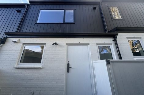 Photo of property in 8/5 Preston Avenue, Henderson, Auckland, 0610