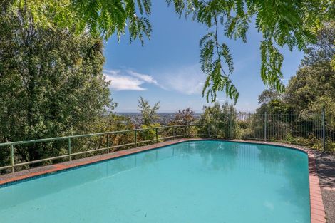 Photo of property in 14 Macmillan Avenue, Cashmere, Christchurch, 8022