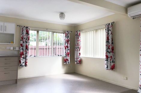 Photo of property in 45 Pooks Road, Ranui, Auckland, 0612