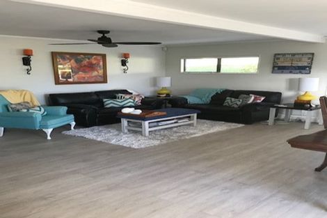 Photo of property in 5 Oneroa Road, Russell, 0202