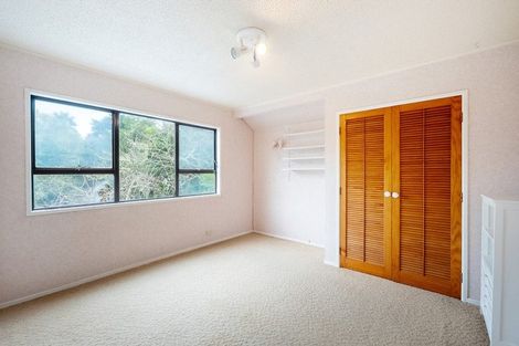 Photo of property in 1/5 Flavia Close, Torbay, Auckland, 0630