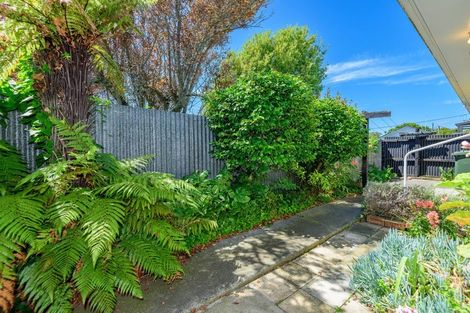 Photo of property in 2/18b Falcon Street, New Brighton, Christchurch, 8061