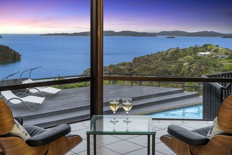 Photo of property in 4 Kotare Place, Sandspit, Warkworth, 0982