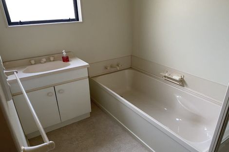 Photo of property in 18 Millhaven Place, Otaki, 5512