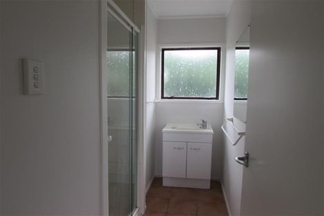 Photo of property in 1/15 Seaview Terrace, Mount Albert, Auckland, 1025