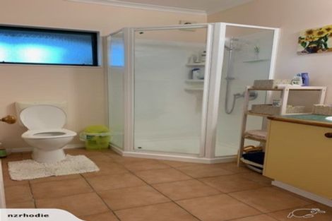 Photo of property in 14 Marjory Close, Broadmeadows, Wellington, 6035